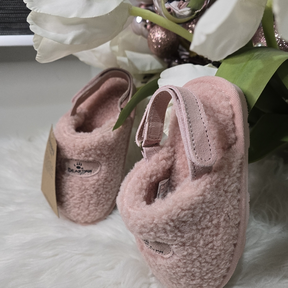 Bearpaw Snuggle Tee Girls' Slingback SlippersSize9Color:Light Pink New